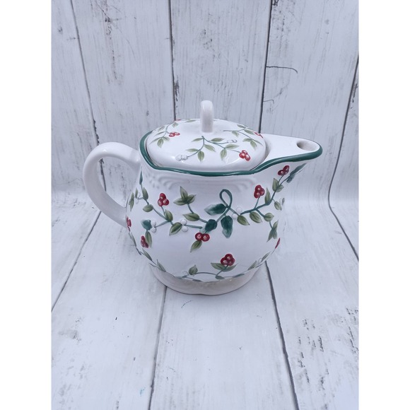 Vintage Pfaltzgraff Winterberry Tea Pot Holly & Berries - Picture 4 of 6